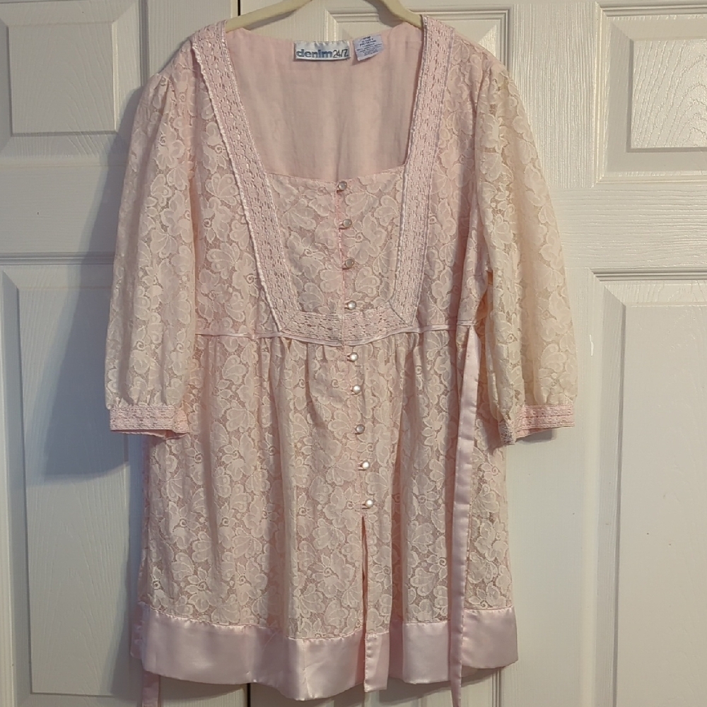 Denim 24/7 Pink Lace Blouse GUC